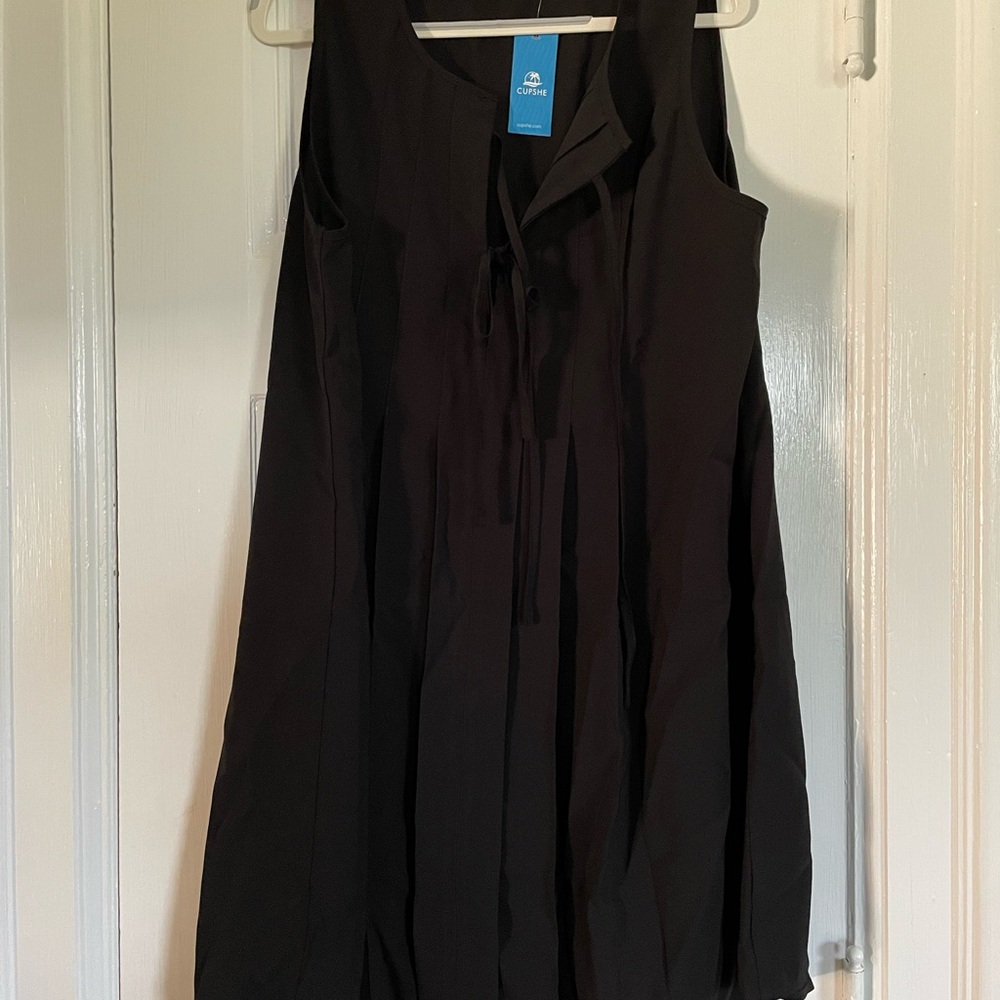 Cupshe Black Sleeveless Mini Dress